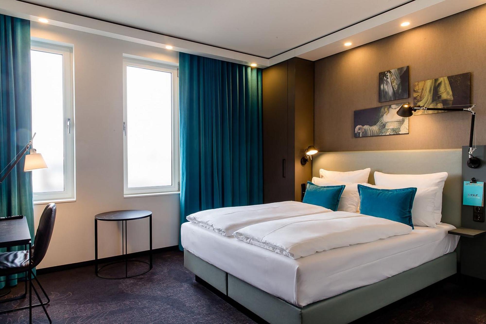 Motel One Amsterdam-Waterlooplein Eksteriør billede